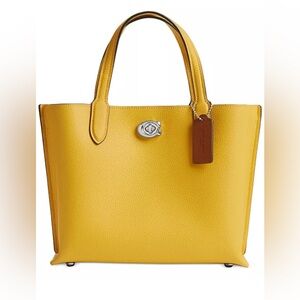 Coach Willow Tote 24 in Canary